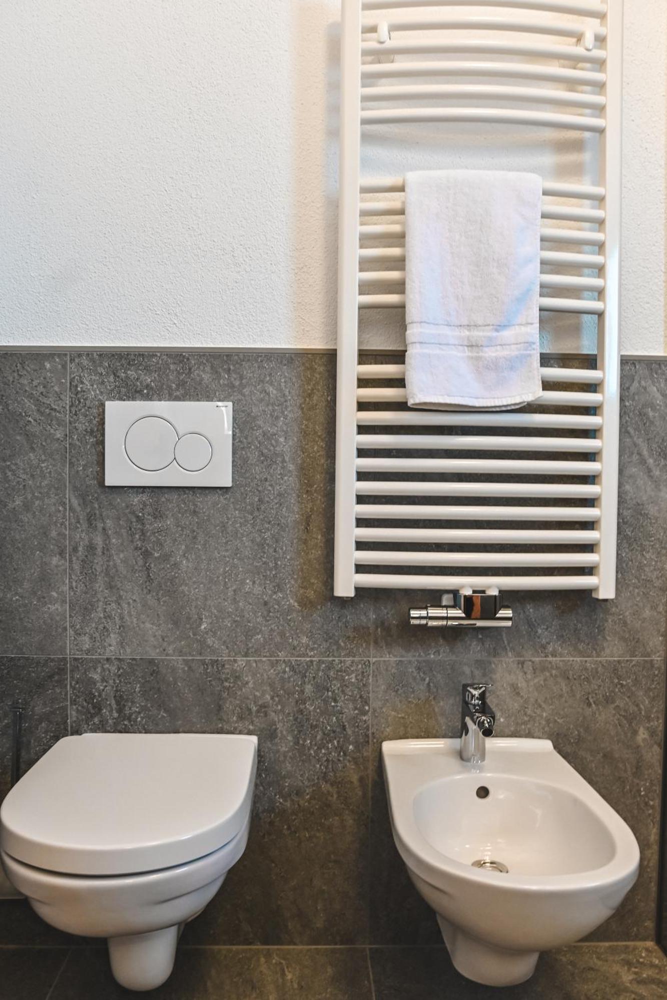 Marerhof Apartment Dobbiaco Ngoại thất bức ảnh